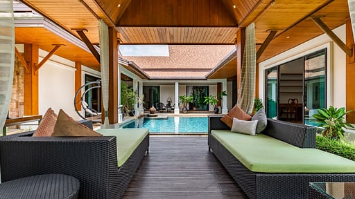 Champagne Villa Others