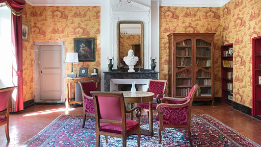 Chateau De L'Ange Living room