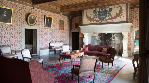 Chateau De L'Ange Living room