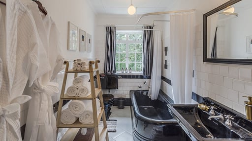 Chatsworth Bedroom 1