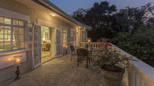 Chatsworth Terrace/Veranda