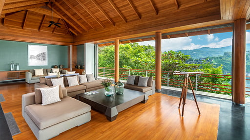 Villa Chelay Living room