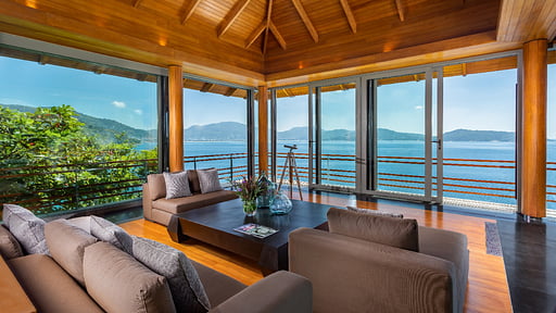 Villa Chelay Living room