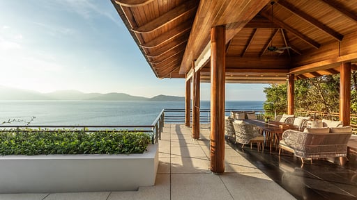 Villa Chelay Living room