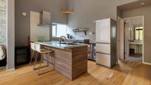 Cherrywoods Place Chalet Kitchen