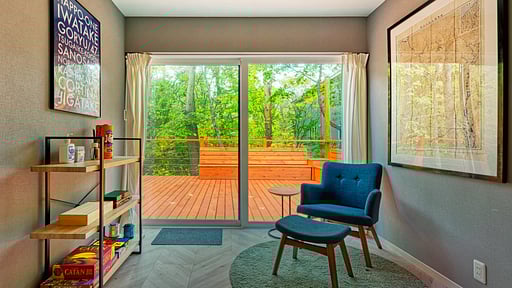 Cherrywoods Place Chalet Terrace/Veranda