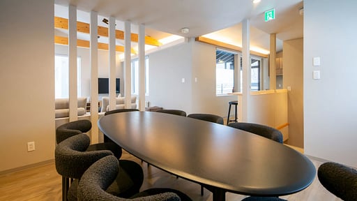 Chihiro Niseko Chalet Dining area