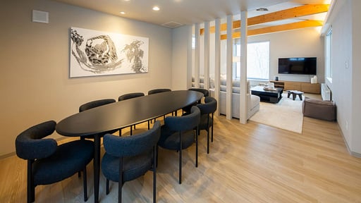 Chihiro Niseko Chalet Dining area