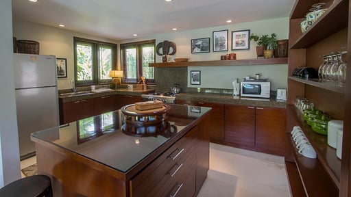 Chimera Villas Kitchen 1