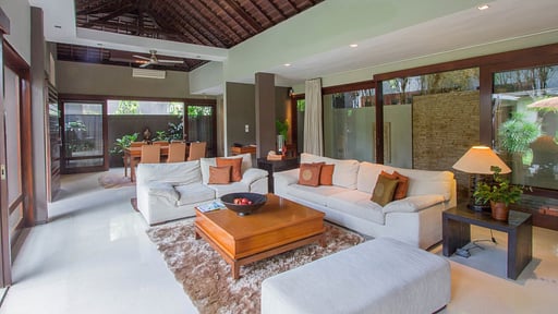 Chimera Villas Living room 2