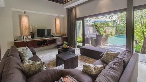 Chimera Villas Living room 1