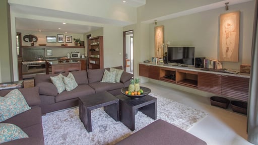 Chimera Villas Living room 1