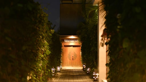 Chocolat Villas Others