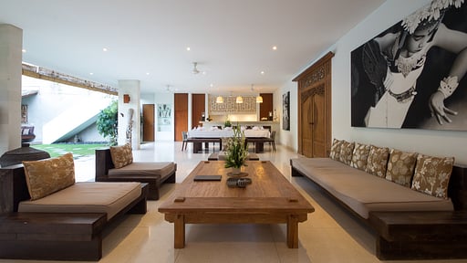 Chocolat Villas Living room 1