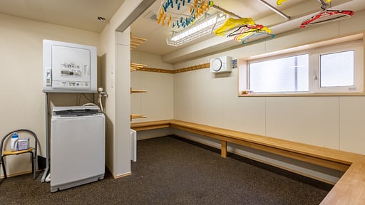 Cisco Moon Chalet Others