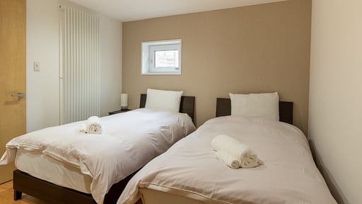 Cisco Moon Chalet Bedroom 6