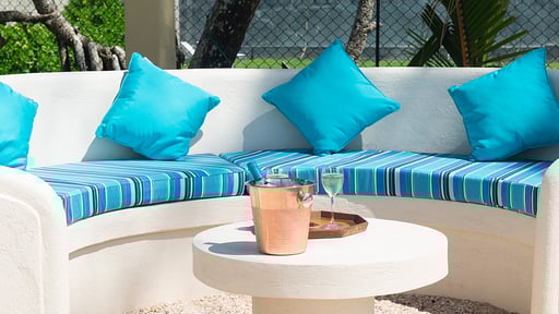 Cloisters Villa Terrace/Veranda