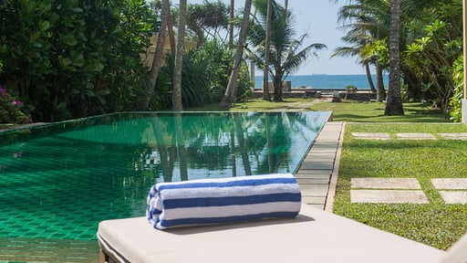 Cloisters Villa Swimming pool