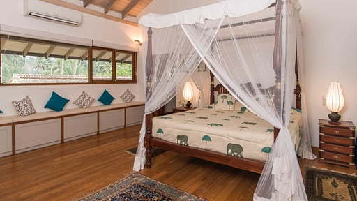 Cloisters Villa Bedroom 1