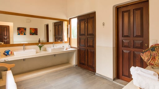 Cloisters Villa Bedroom 1