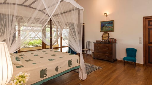 Cloisters Villa Bedroom 1