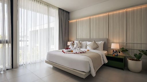 Coco Jungle Villa Bedroom 1