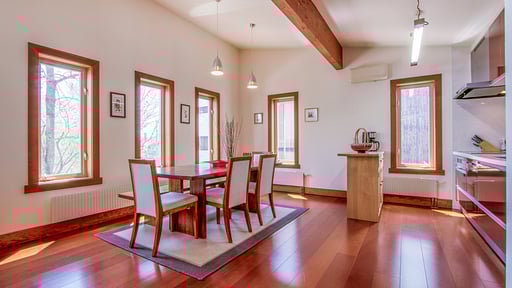 Cocoa Niseko Dining area