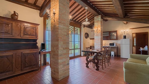 Coiano Apartment Dining area