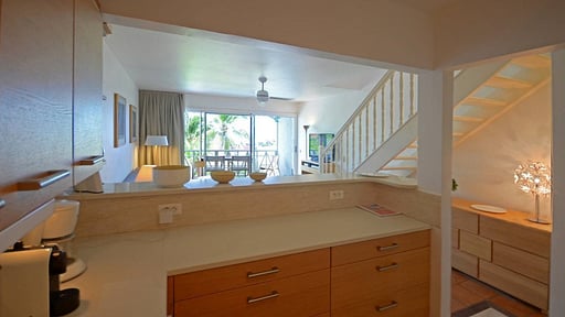 Colony Club Apartment Kitchen