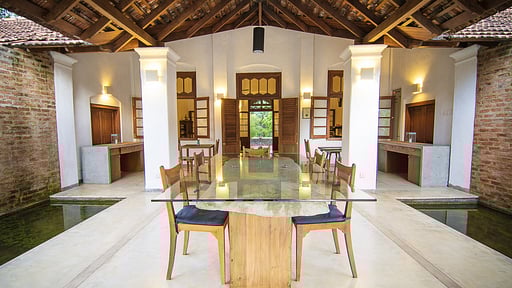 Comilla Bungalow Zona de comedor