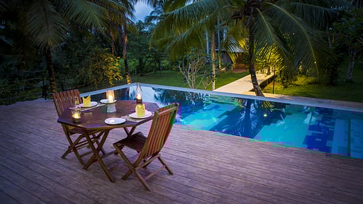 Comilla Bungalow Piscina