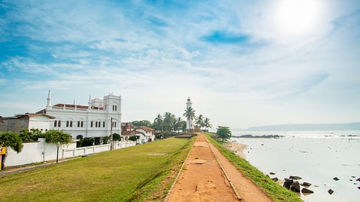 Contemporary Villa Surroundings