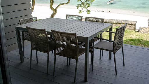 Coral Bay Beachfront Apartment Terrasse/Veranda