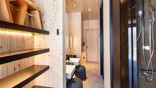 Corniche Hirafu Chalet Onsen