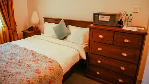 Cotswold Stone Cottage Bedroom 2