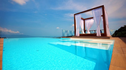 Crystal Blue Villa Swimming pool