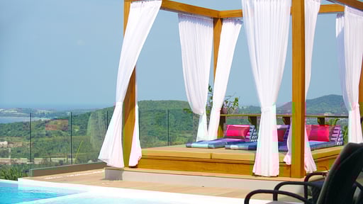 Crystal Y Villa Terrace/Veranda 1