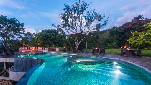 Dendrobium House Swimming pool