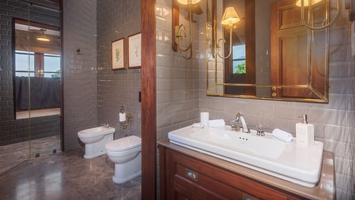 Dendrobium House Bedroom 5