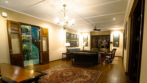 Dendrobium House Living room