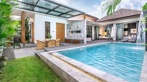 Designer Villa Swimming pool