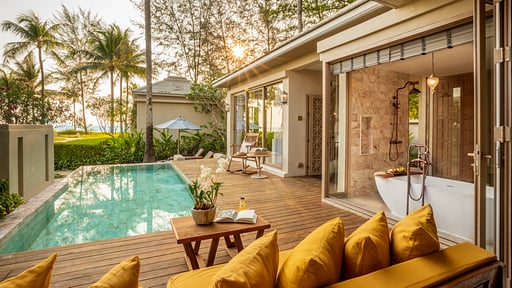 Devasom Beach Villa Schwimmbad