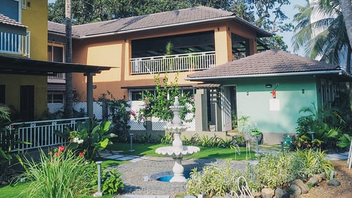 Diva Prima Villa Garden