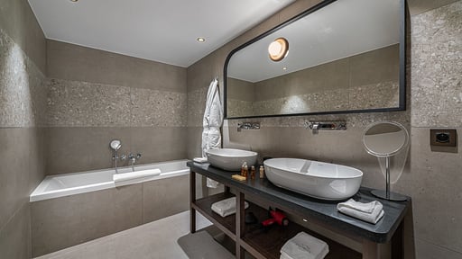 Chalet Divinity Bedroom 2