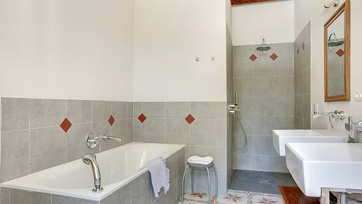 Domaine Art et Vin Bedroom 2