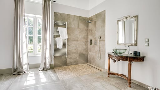 Domaine Art et Vin Bedroom 5