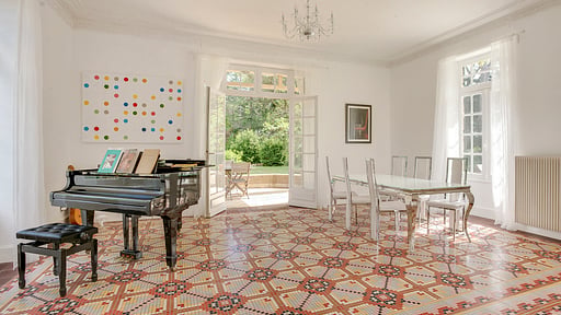 Domaine Art et Vin Living room