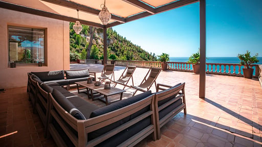 Domaine de Canaille Terrace/Veranda