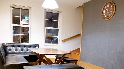 Donguri House Living room