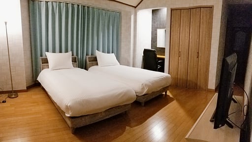 Donguri House Bedroom 2